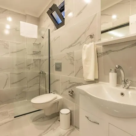 Aperlai / Kalkan Hotel 4*