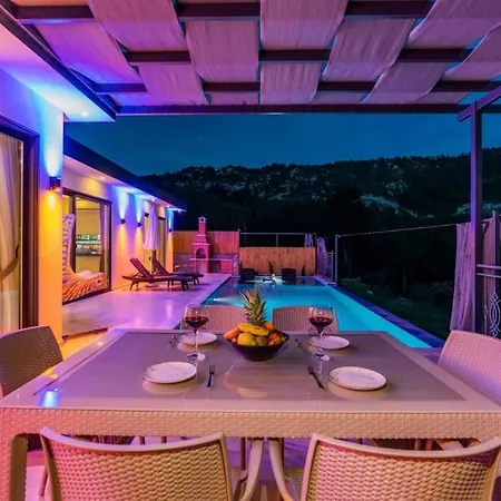 Aperlai / Kalkan Hotel 4*